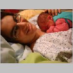 23 Aber auch das Mami ist bewegt.JPG